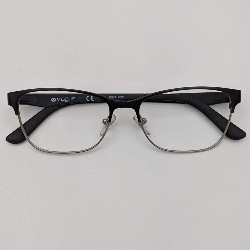 🕶️Vogue VO3940 Eyeglasses 52/16 140 /YHG857🕶️